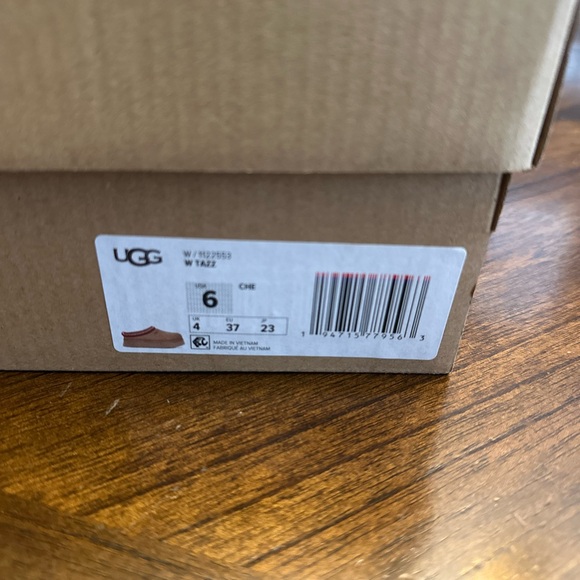 UGG Tasman Chestnut Platform Clogs with Red Trim - Picture 6 of 6